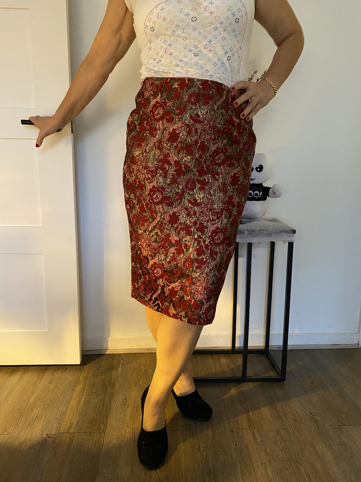 Next Floral brocade pencil skirt in red and gold, Red, size UK 10