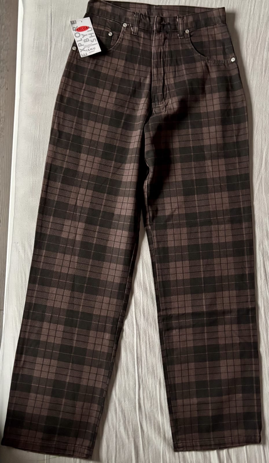 Ishu London brown check straight leg jeans, size 28, new with tags, Brown, size 28